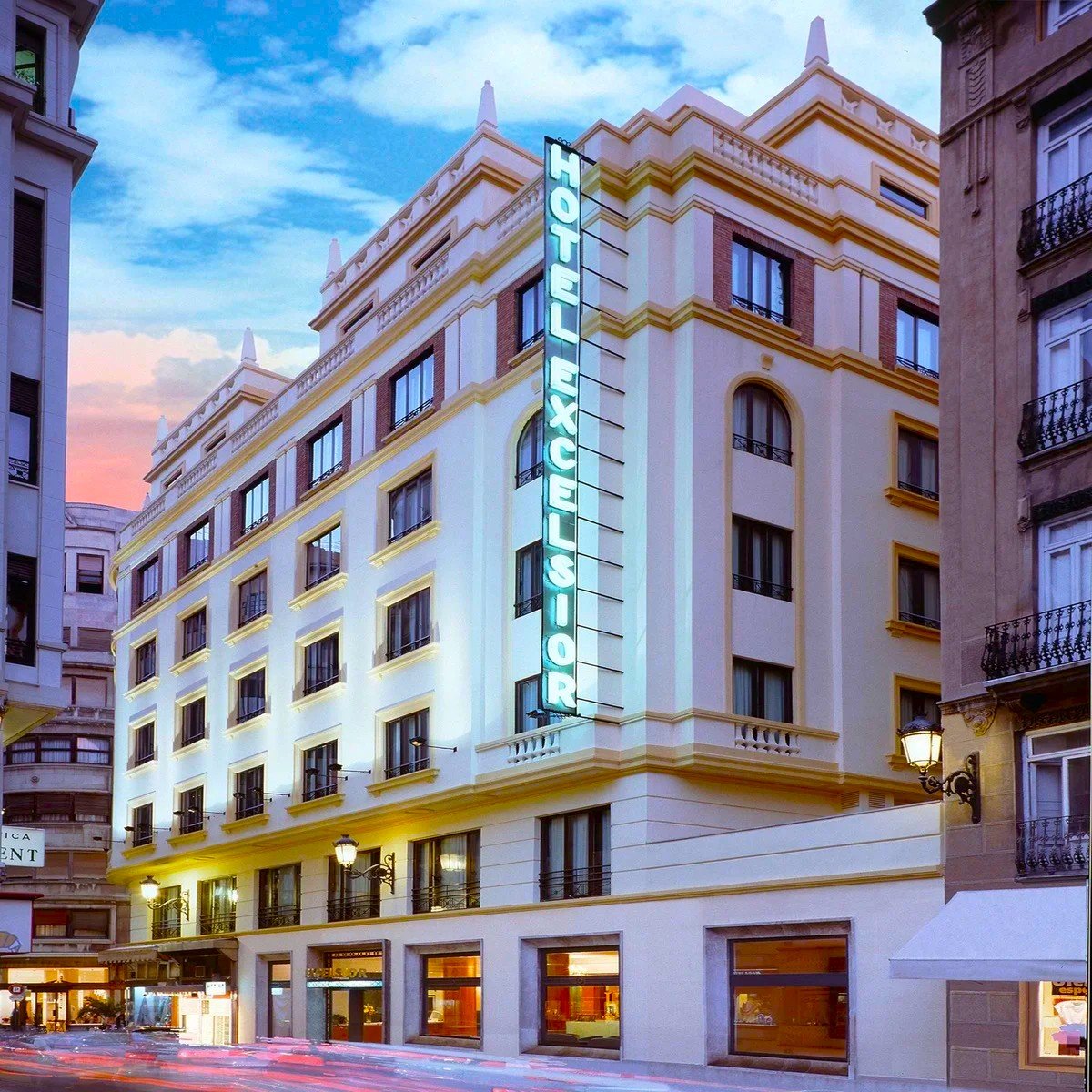 Hotel Catalonia Excelsior