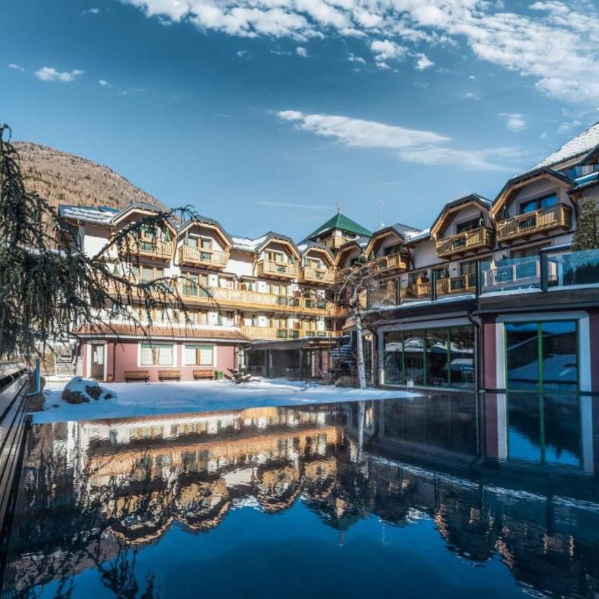 Tevini Dolomites Charming Hotel 