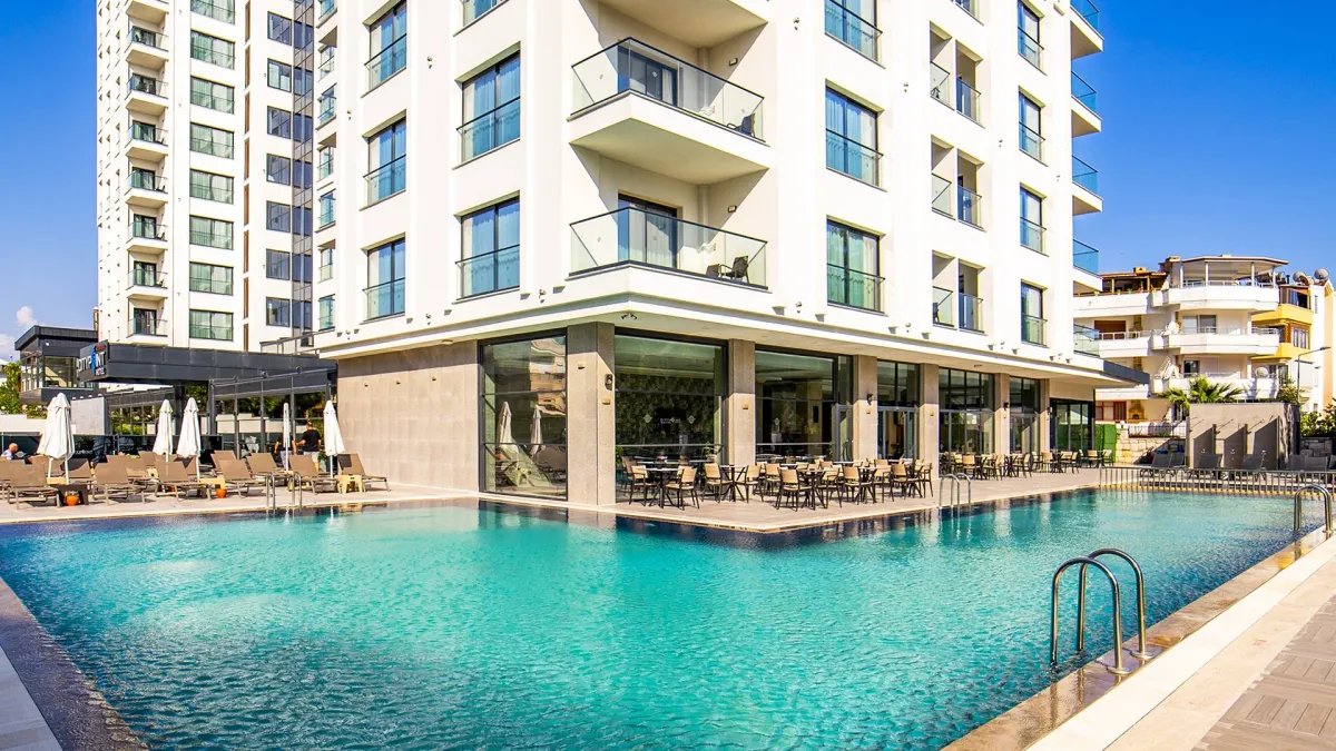 Hotel Maril Resort