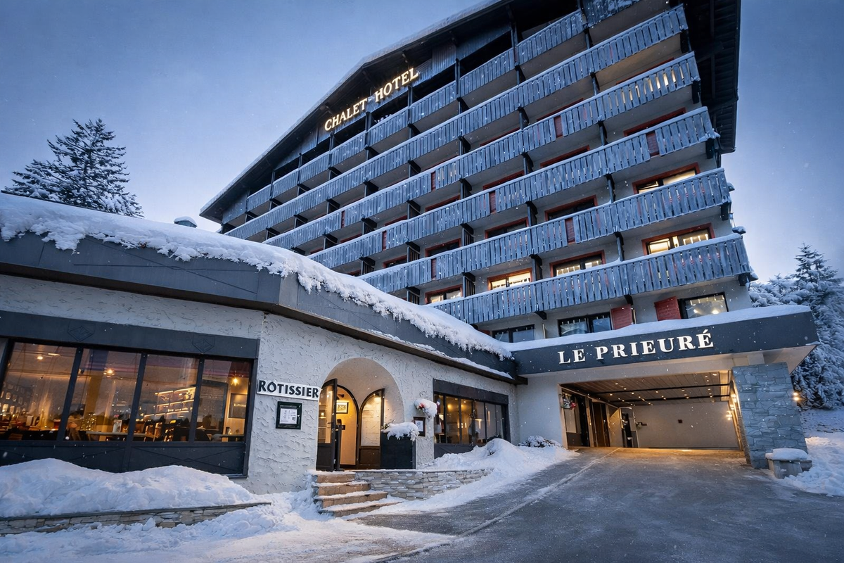 Chalet Hotel le Prieure and Spa