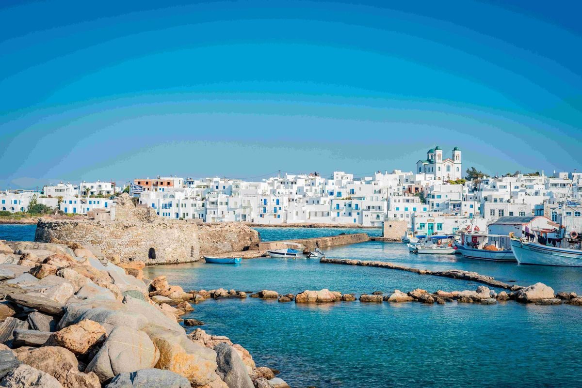 Paros