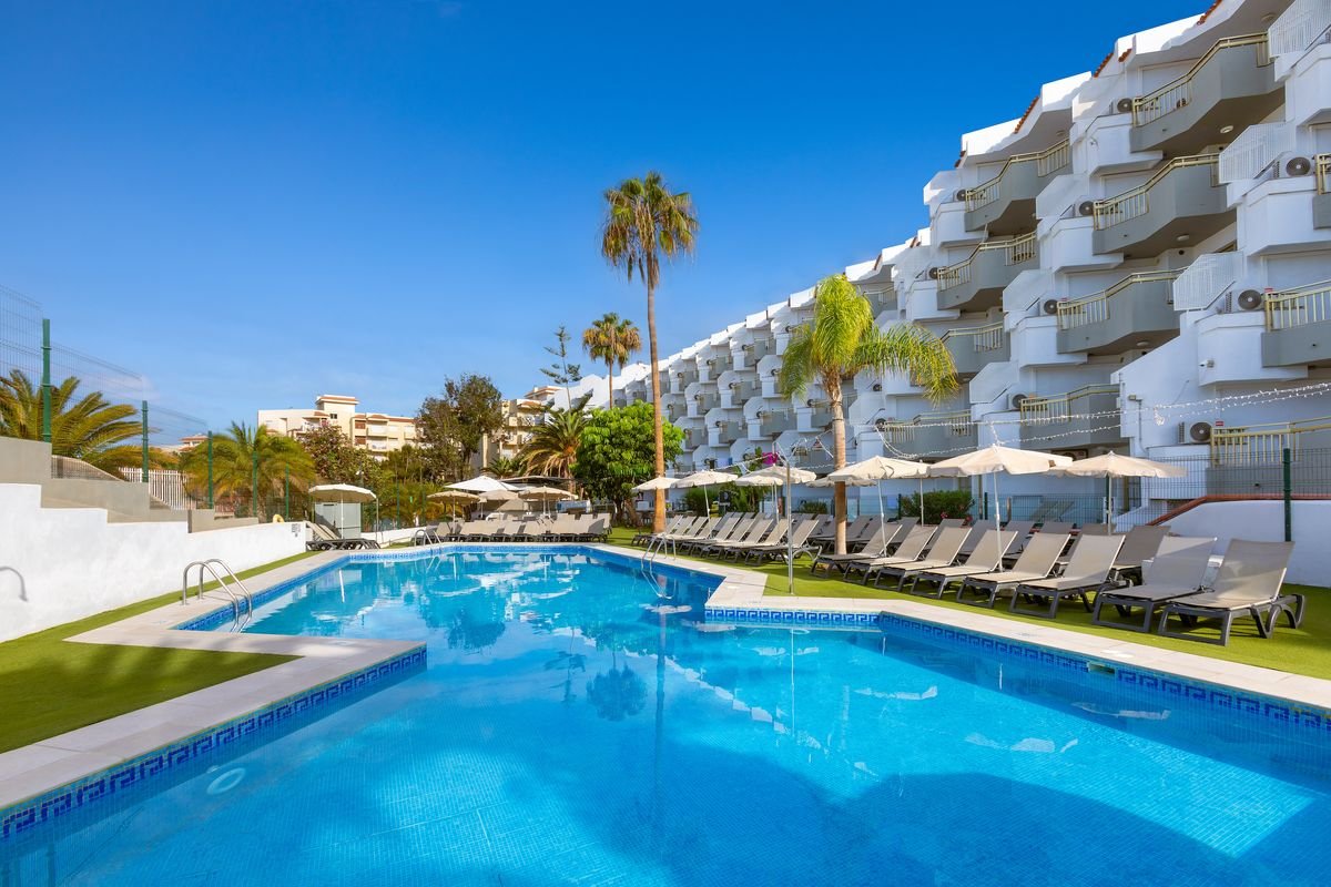 Hotel Playaolid Suites and Aparments