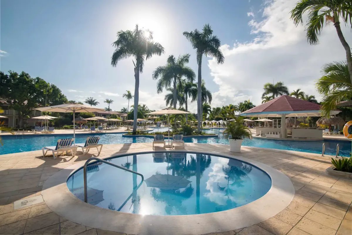 Hotel Bahia Principe Escape Bouganville