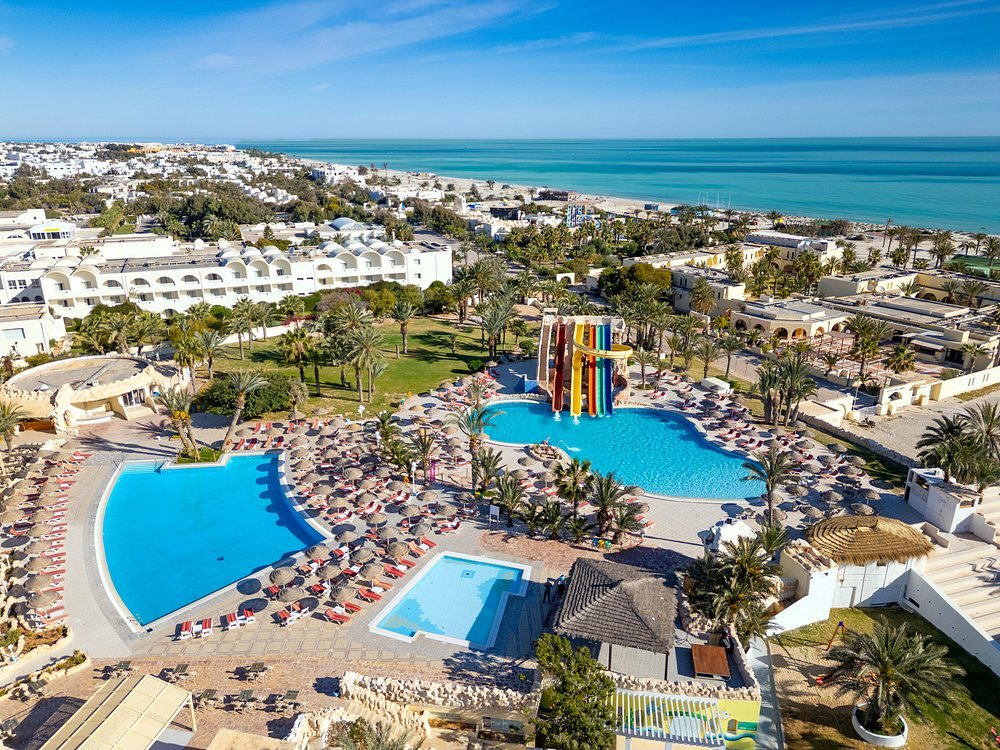 Hotel Les Quatre Saisons & Aqua Park