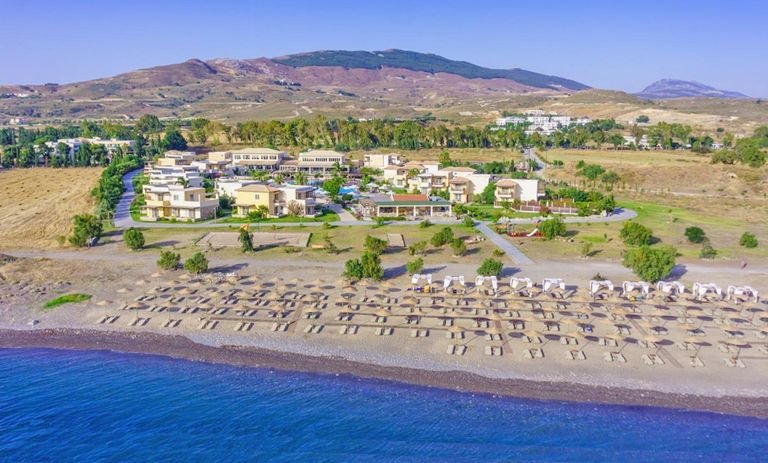 Hotel Natura Park Village
