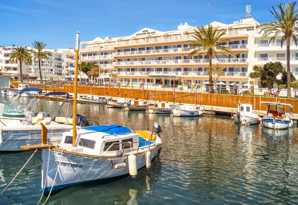 Hotel Catalonia del Mar