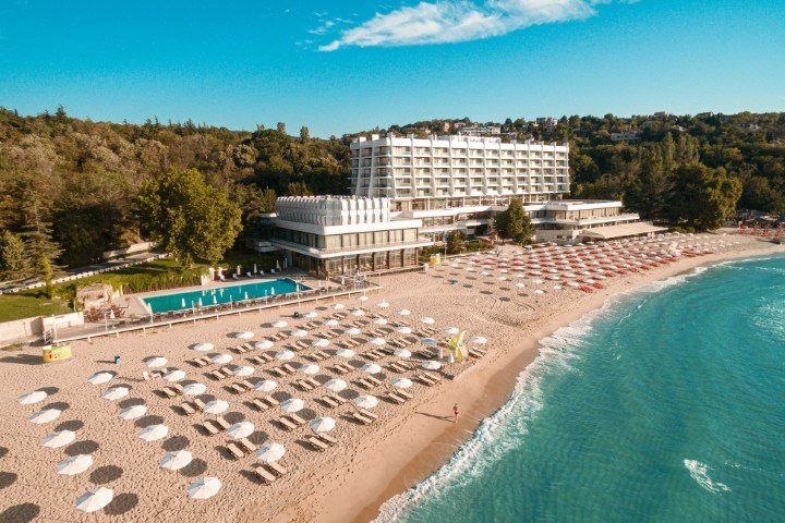 Palace - Sunny Day Resort