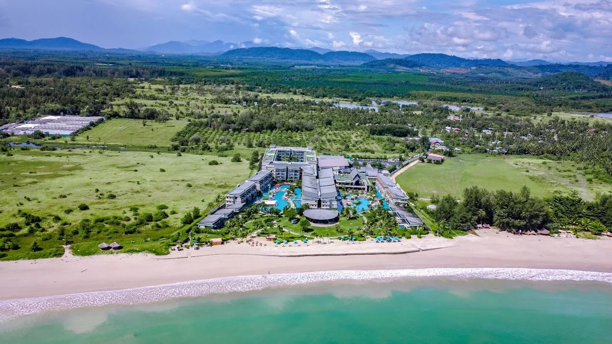 Hotel Le Meridien Khaolak Resort and Spa