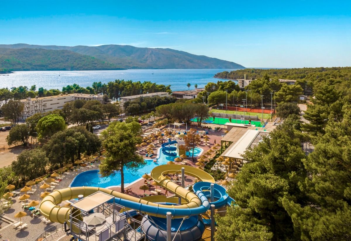 Valamar Amicor Resort