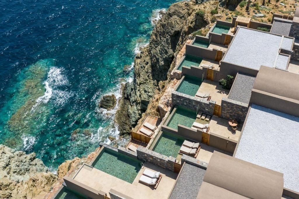 Hotel Acro Suites - A Wellbeing Resort