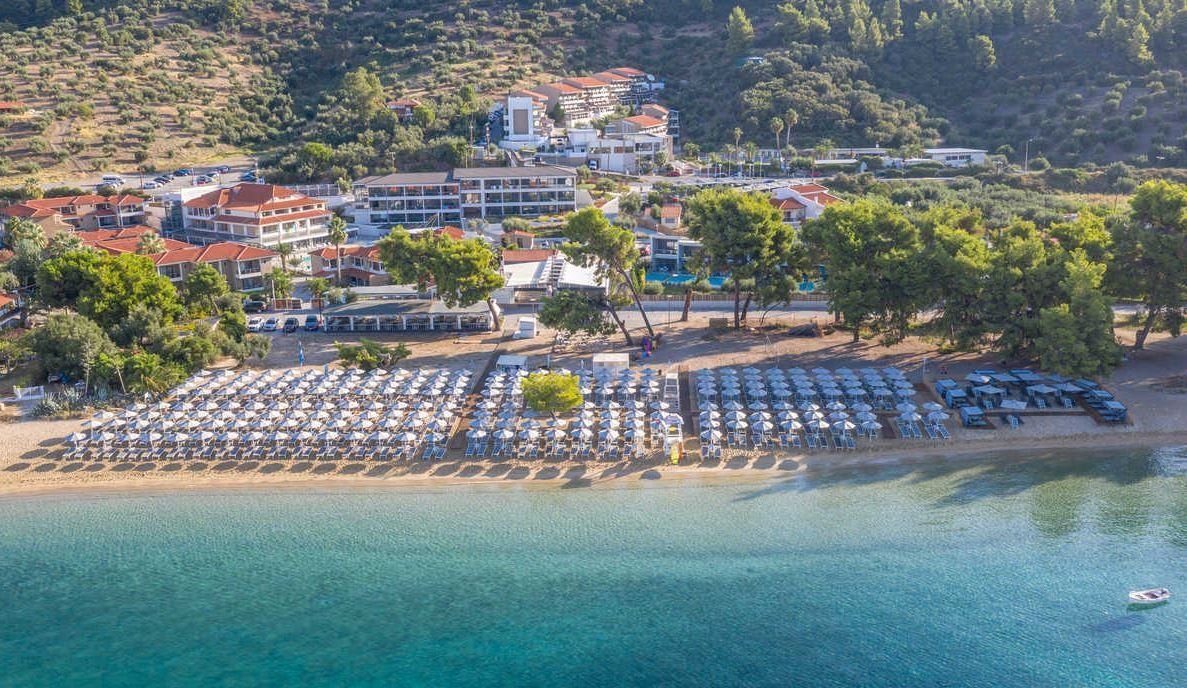 Lagomandra Beach Hotel