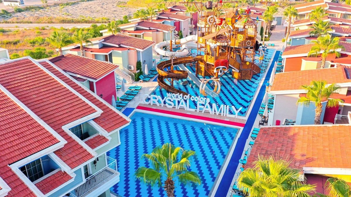 Hotel Crystal World Of Colours Comfort Collection