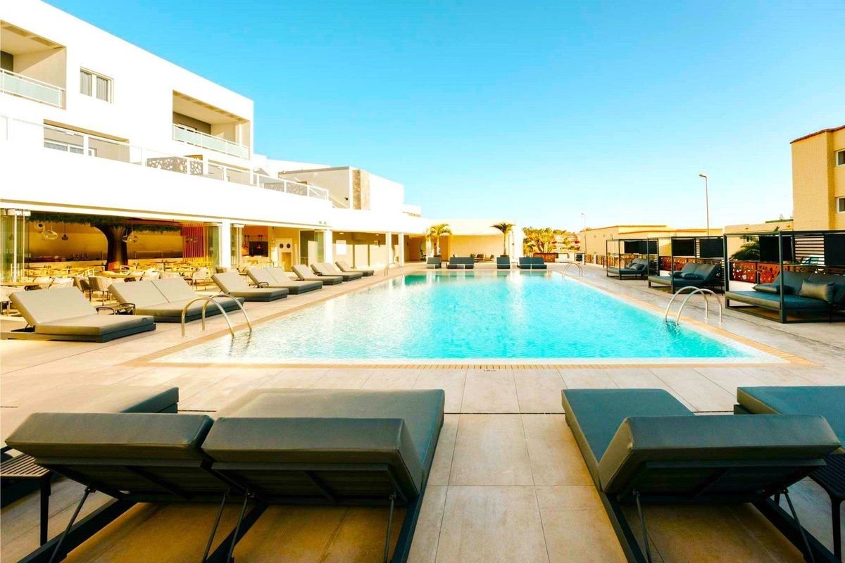 Aparthotel R2 Higos Beach