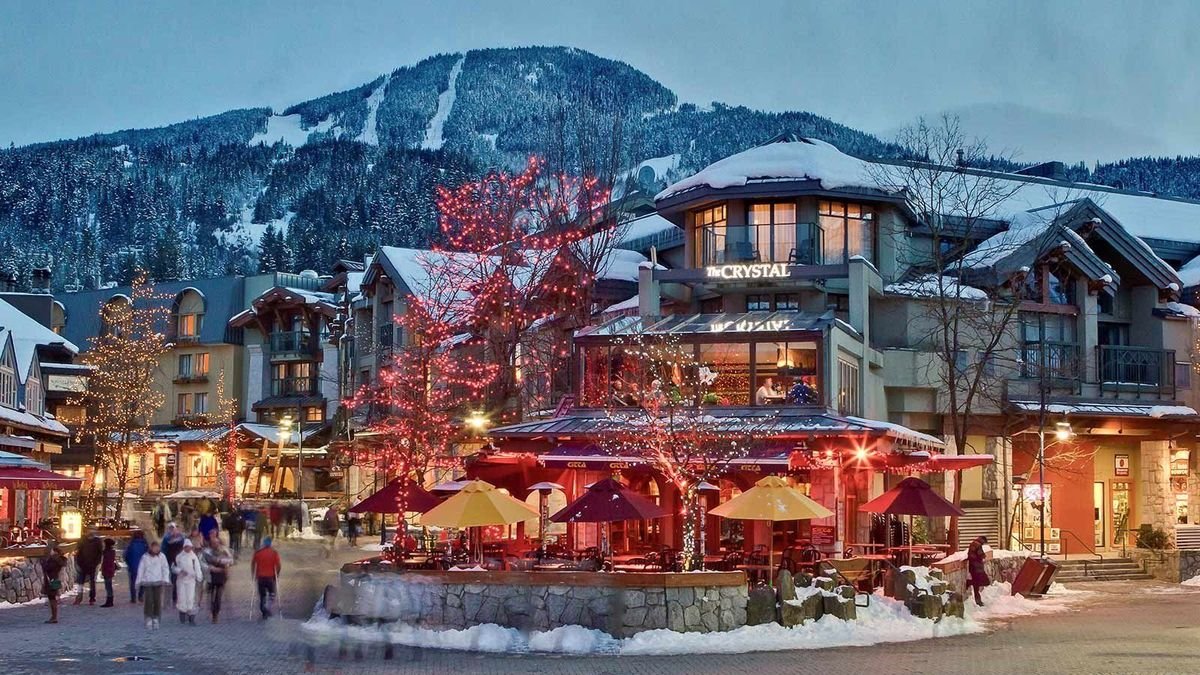 Crystal Lodge Hotel Whistler