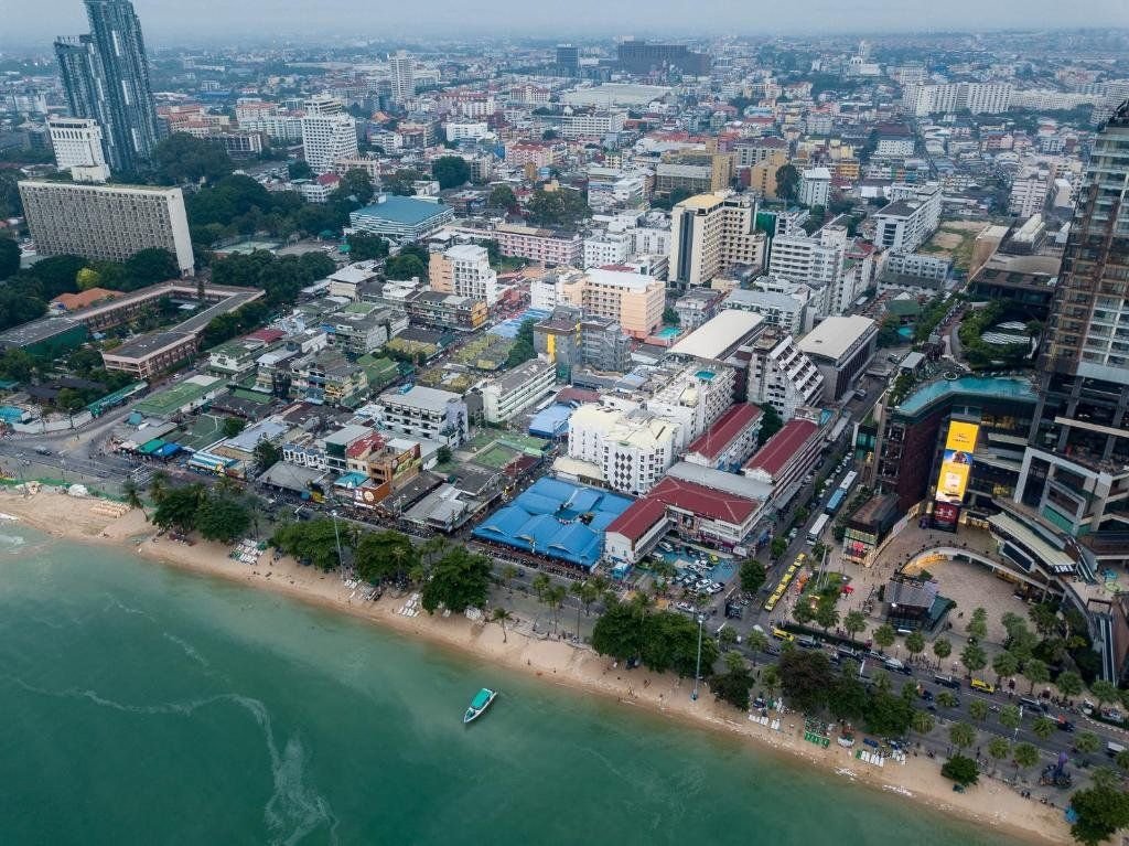 Eastiny Inn Hotel by ZUZU