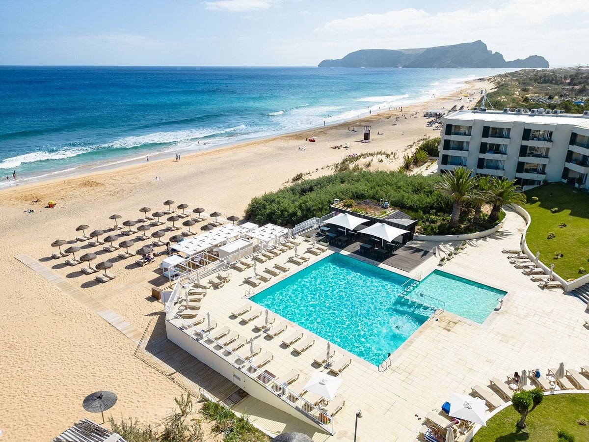 Vila Baleira Suites