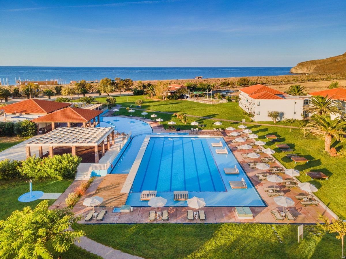 Hotel Aeolian Village Beach Resort