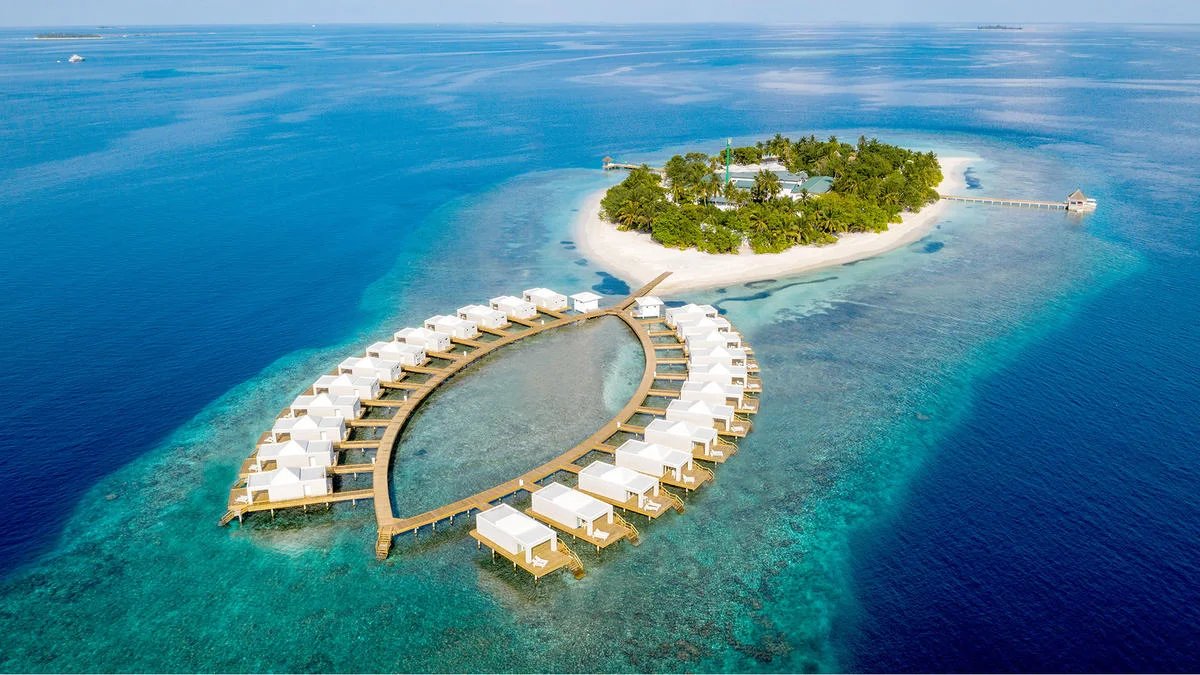 Hotel Sandies Bathala Resort