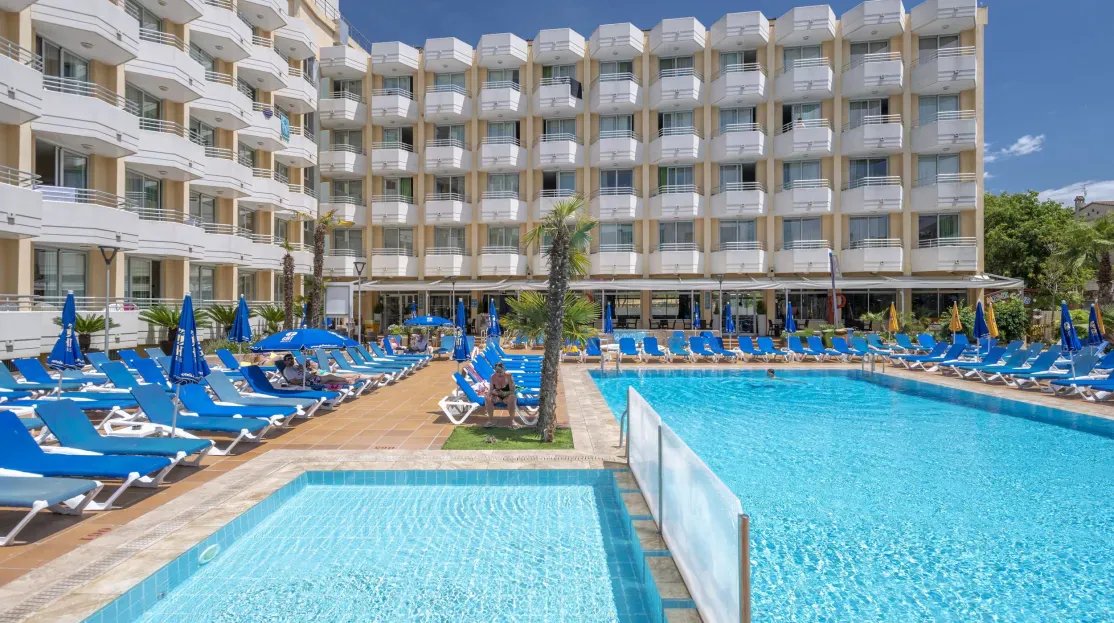 Hotel GHT Oasis Tossa