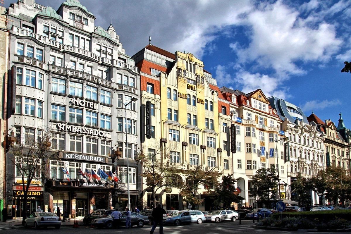 Hotel Ambassador – Zlatá Husa