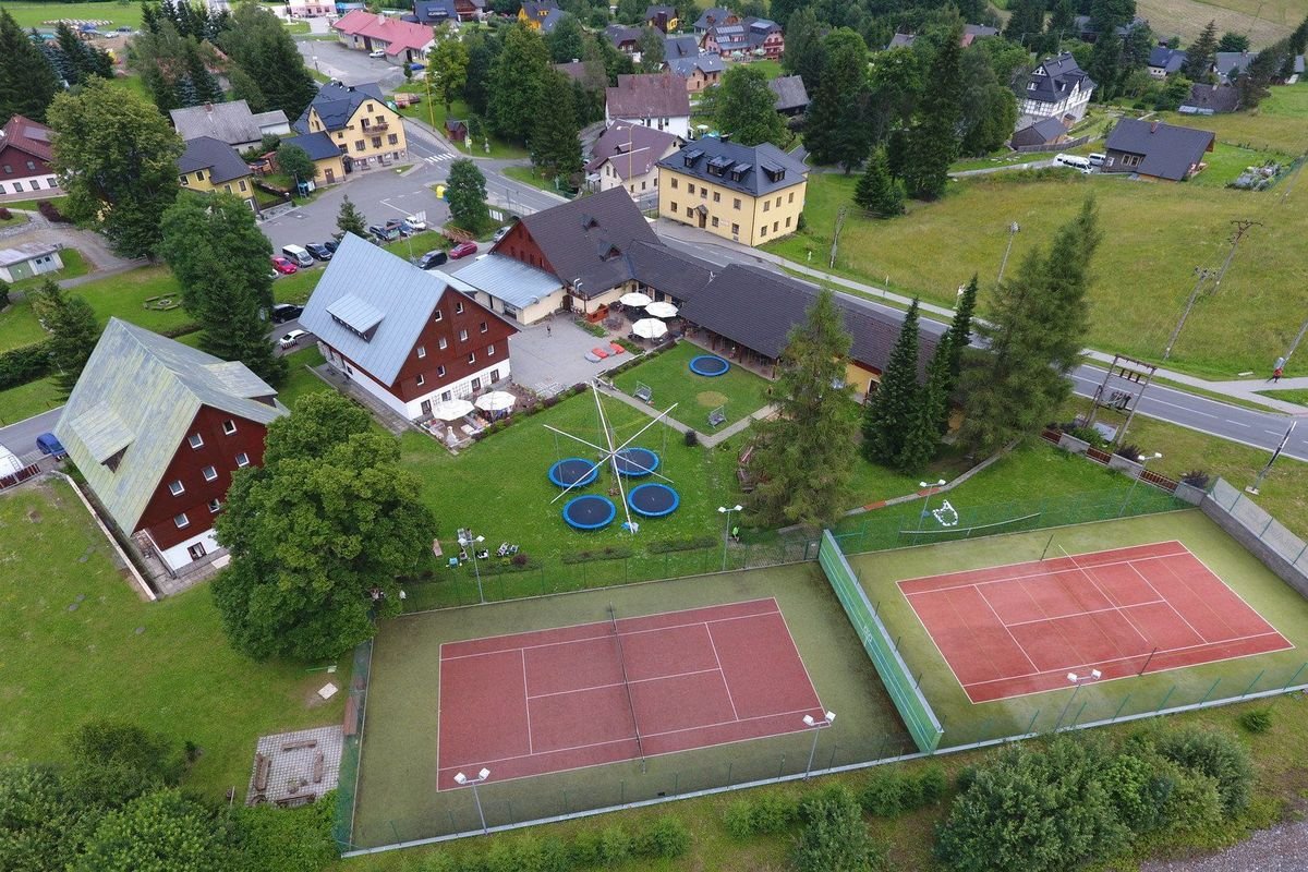 Hotel Skiland Ostružná