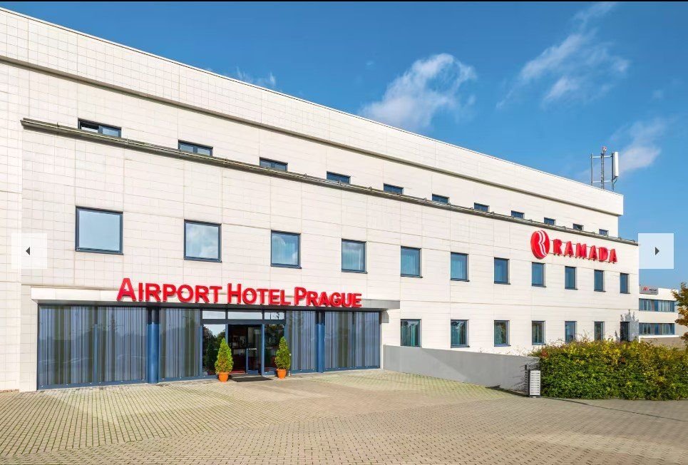 Ramada Airport Hotel Prague
