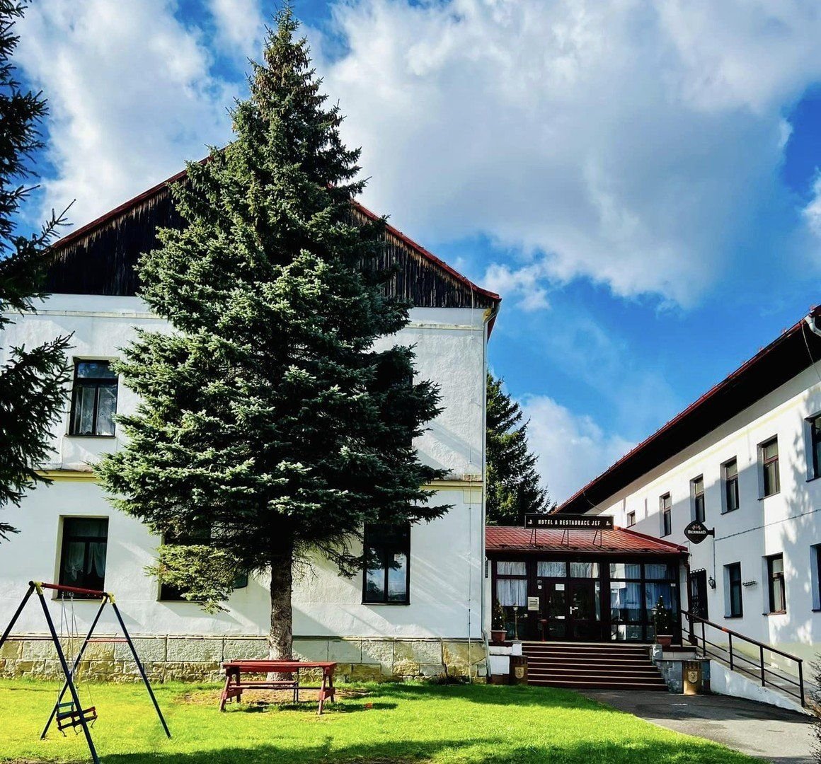 Hotel Jef