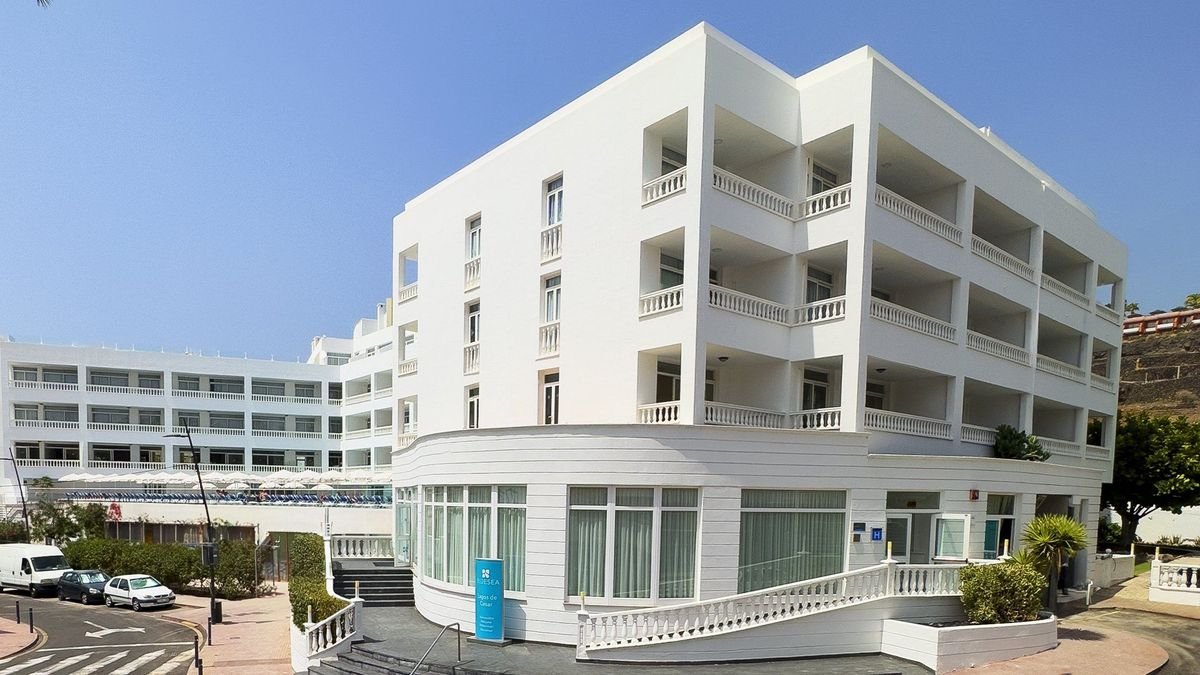 Hotel Blue Sea Lagos De Cesar