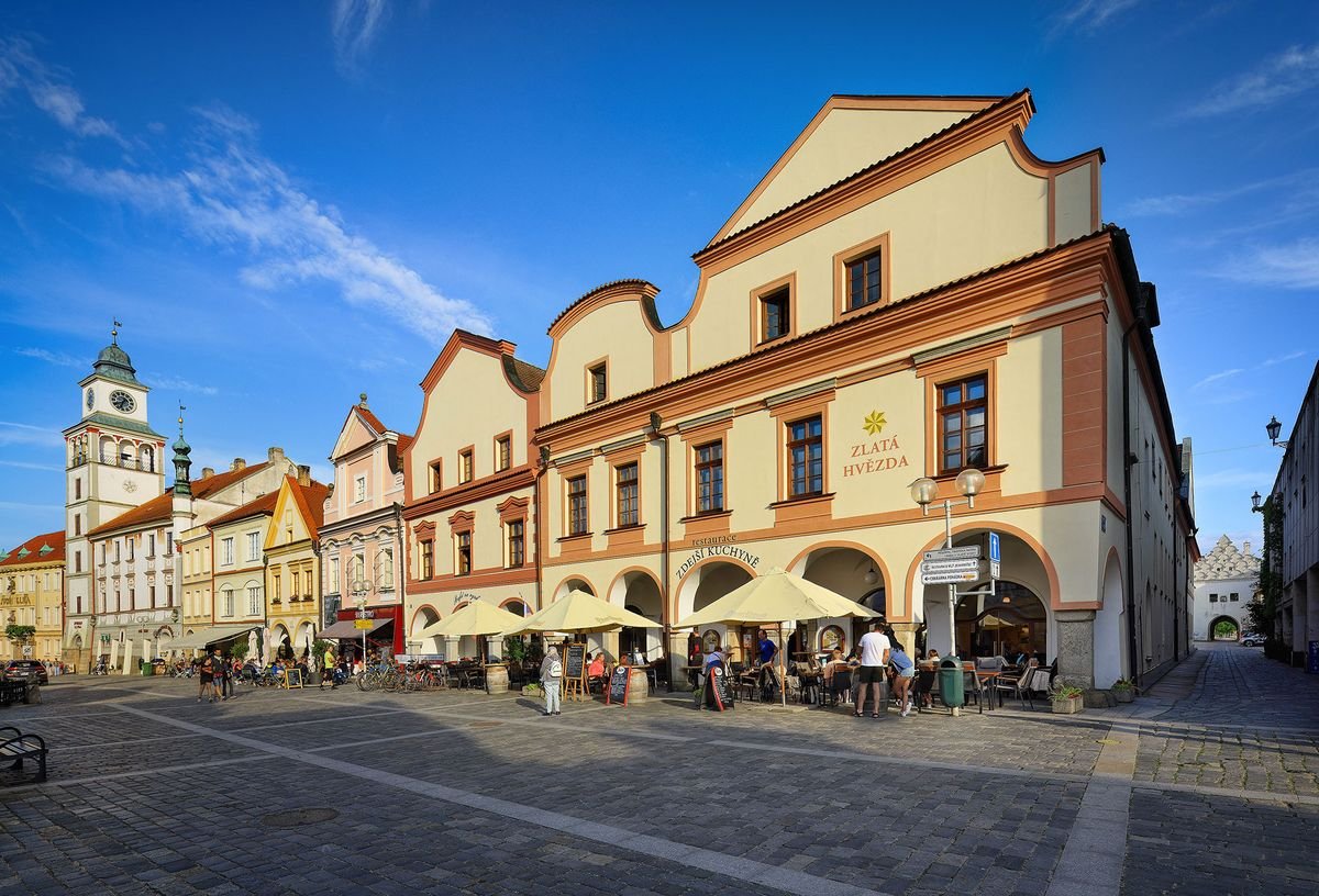 Silvestrovský pobyt v hoteli Zlatá Hvězda – Oslavy v srdci južných Čiech