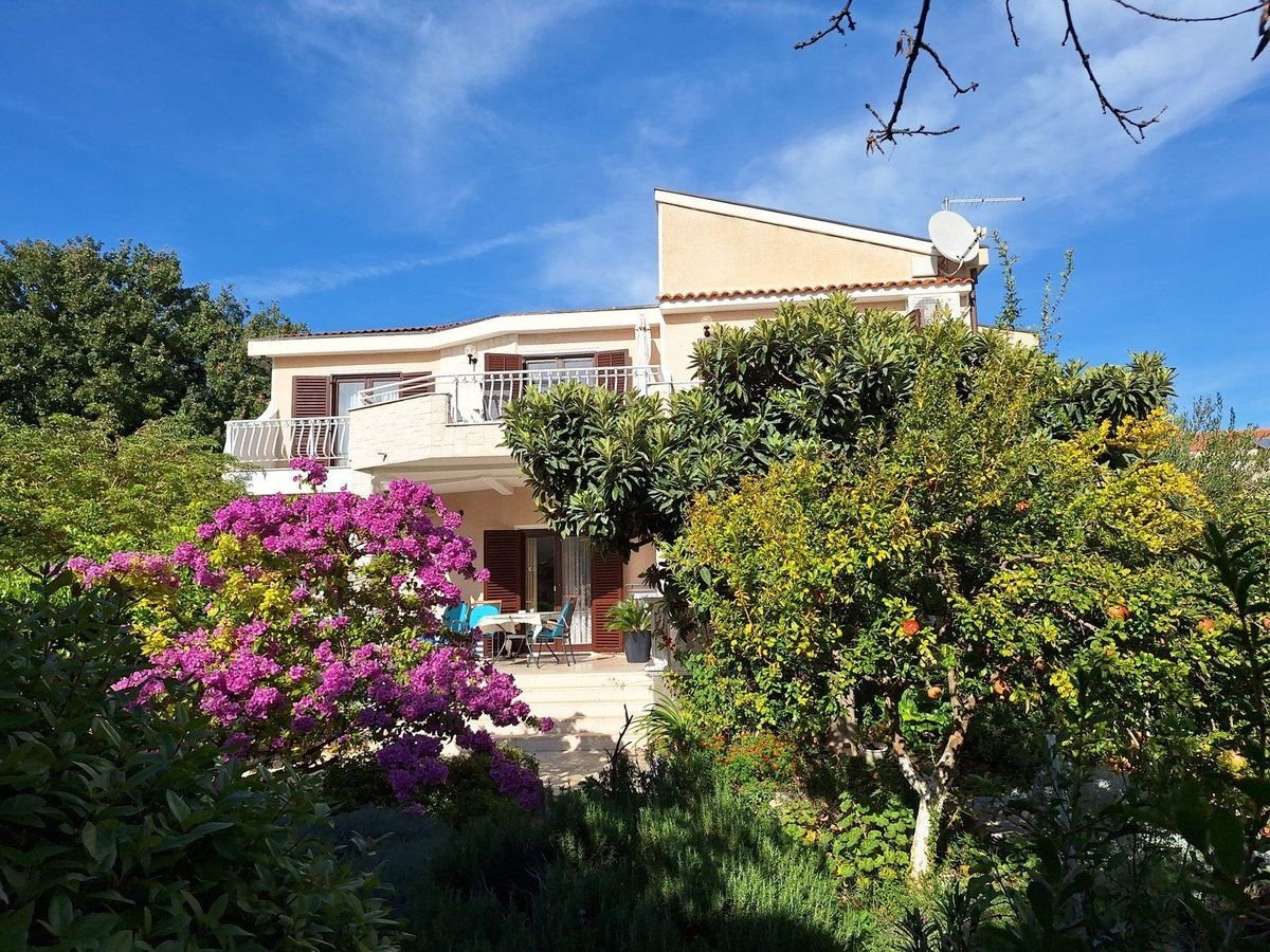 Villa Boral