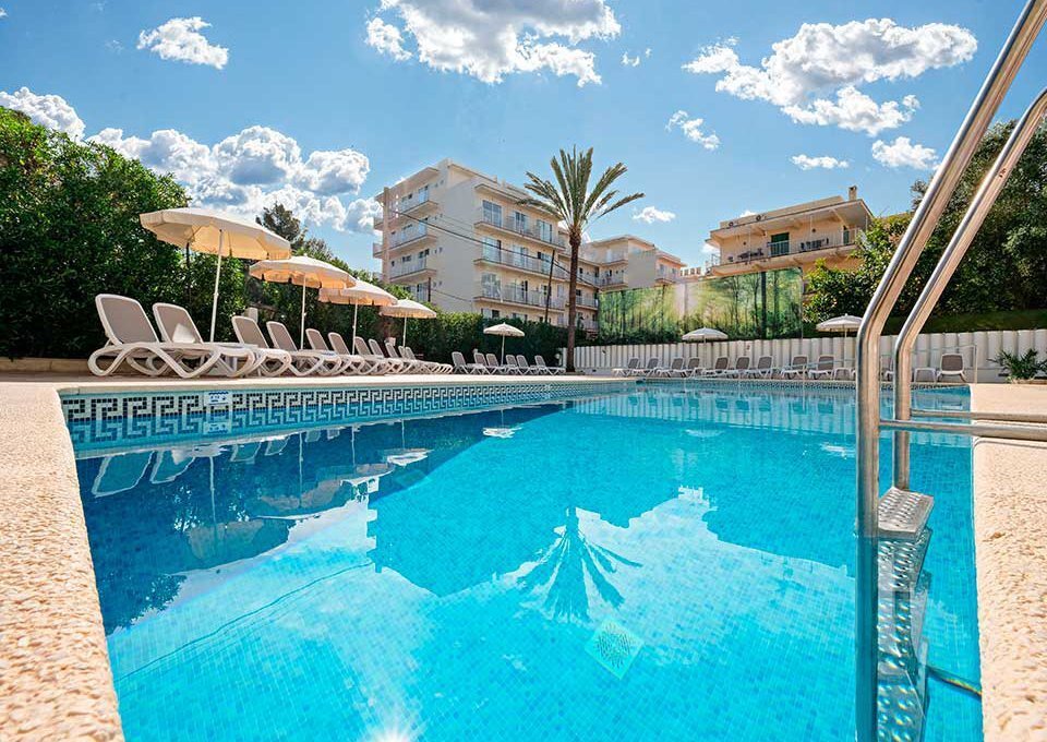 Hotel Azuline Bahamas