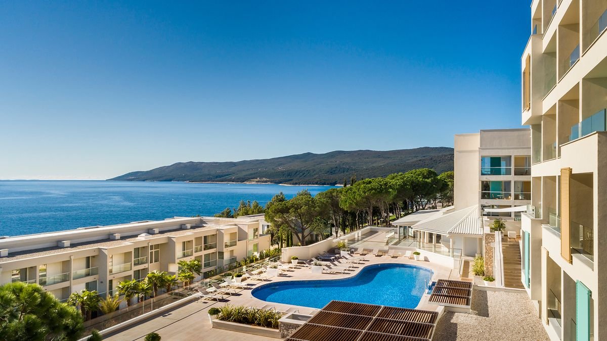 Valamar Bellevue Resort hotell