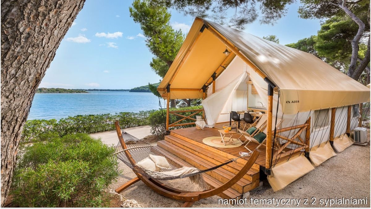 Arena One 99 Glamping