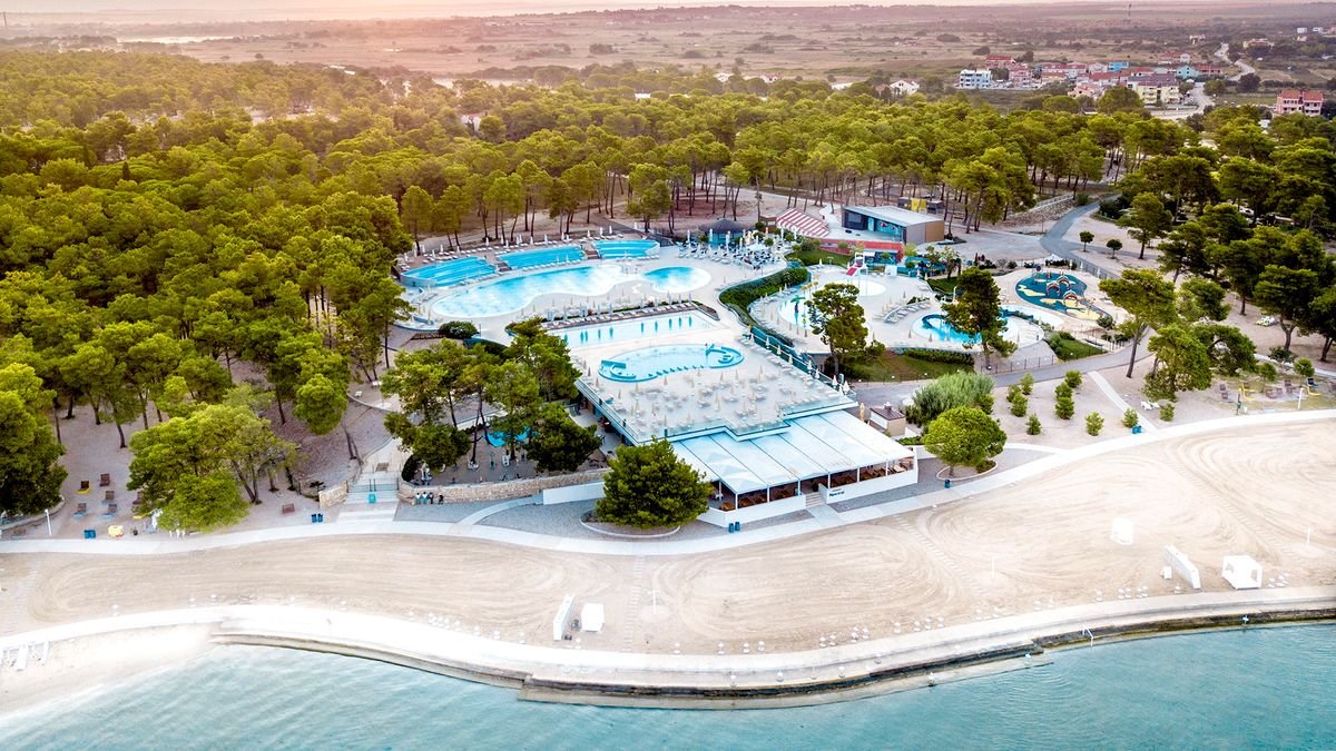 Zaton Holiday Resort kämpingumajad