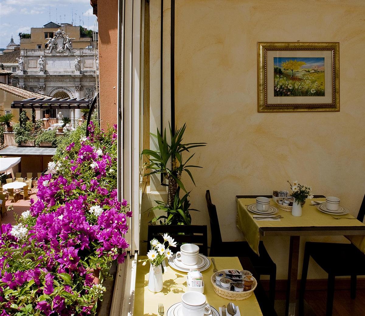 Hotel Trevi