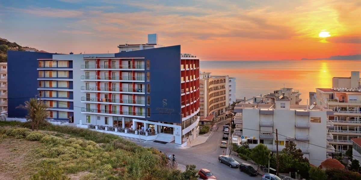 Semiramis City Hotel