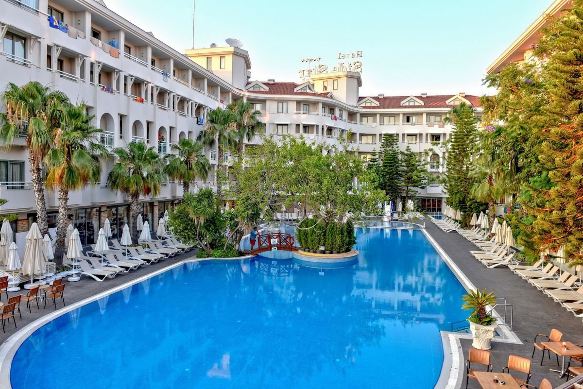 Side Star Beach Hotel