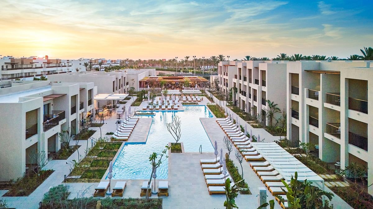 Hotel Jaz Almaza Blue