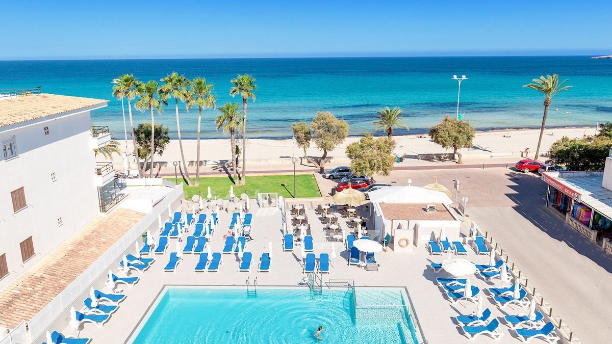 R2 Verónica szálloda