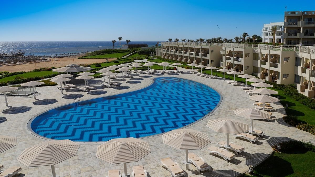 Hotel Sirena Beach Resort & Spa