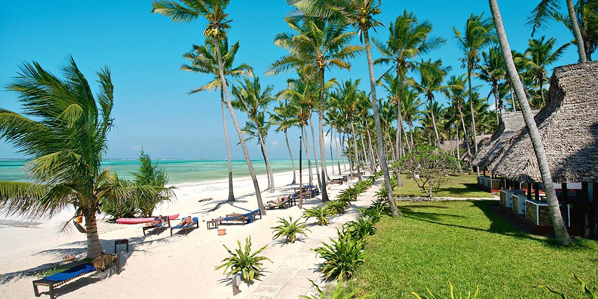 Hotel Karafuu Beach Resort & Spa