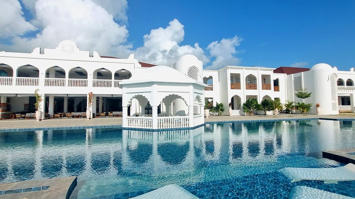 Shukran Palace Hotel