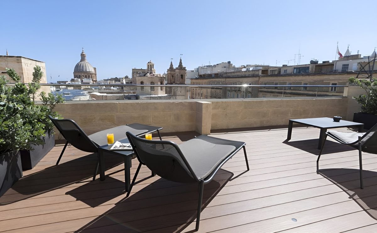 La Falconeria Hotel