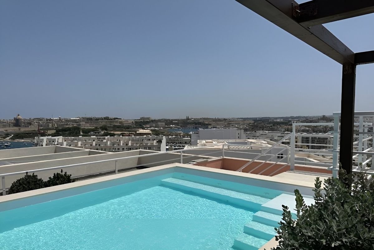 Hotel Ta' Tereza in Manwel Dimech Street
