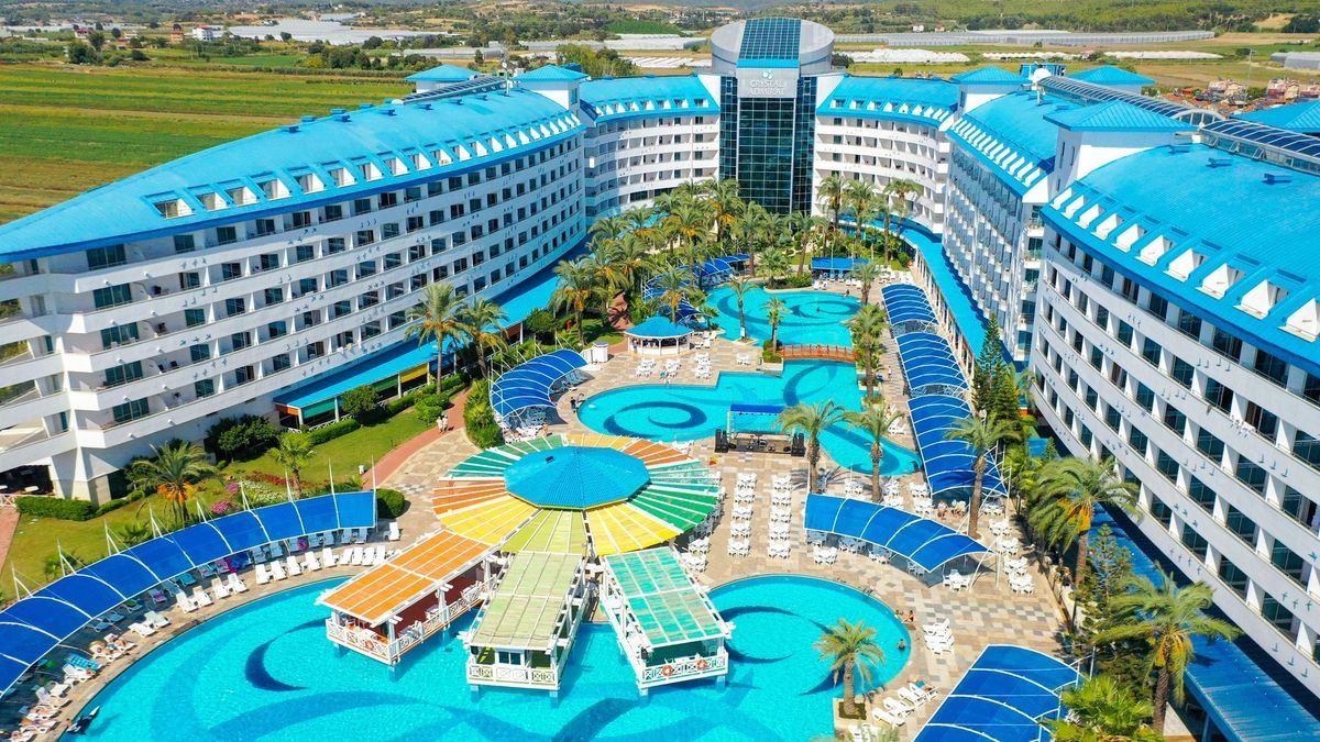 Crystal Admiral Aqua Collection