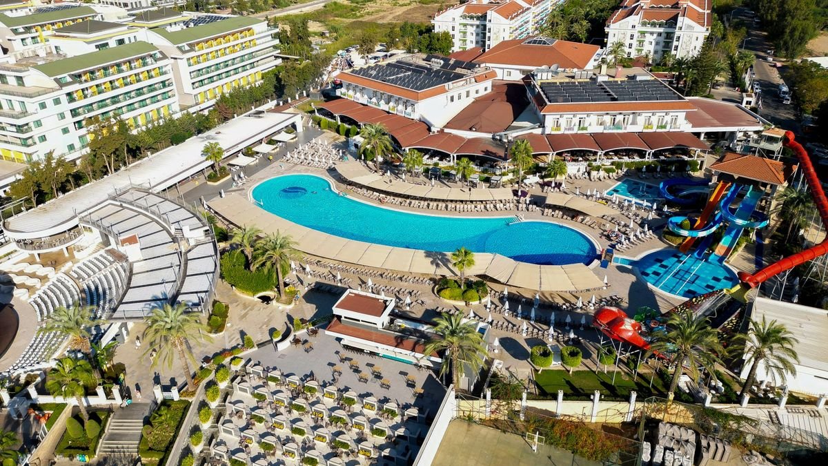 Crystal Paraiso Aqua Collection