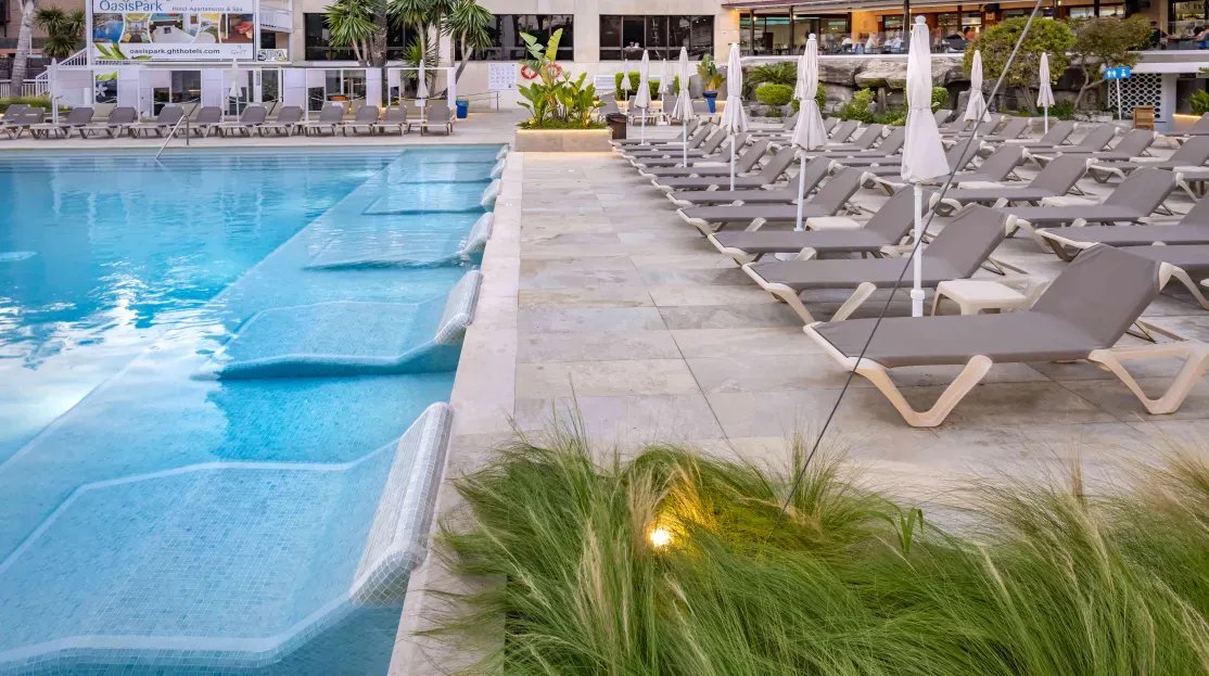 Hotel GHT Oasis Park & Spa