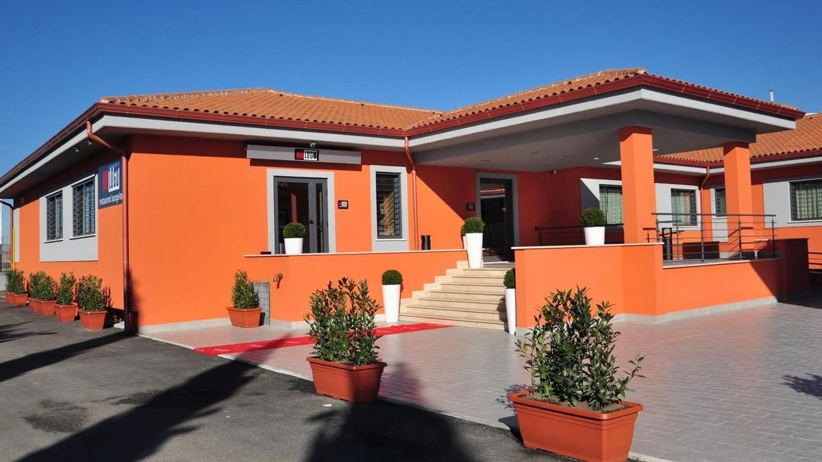 Hotel 325 Tor Vergata