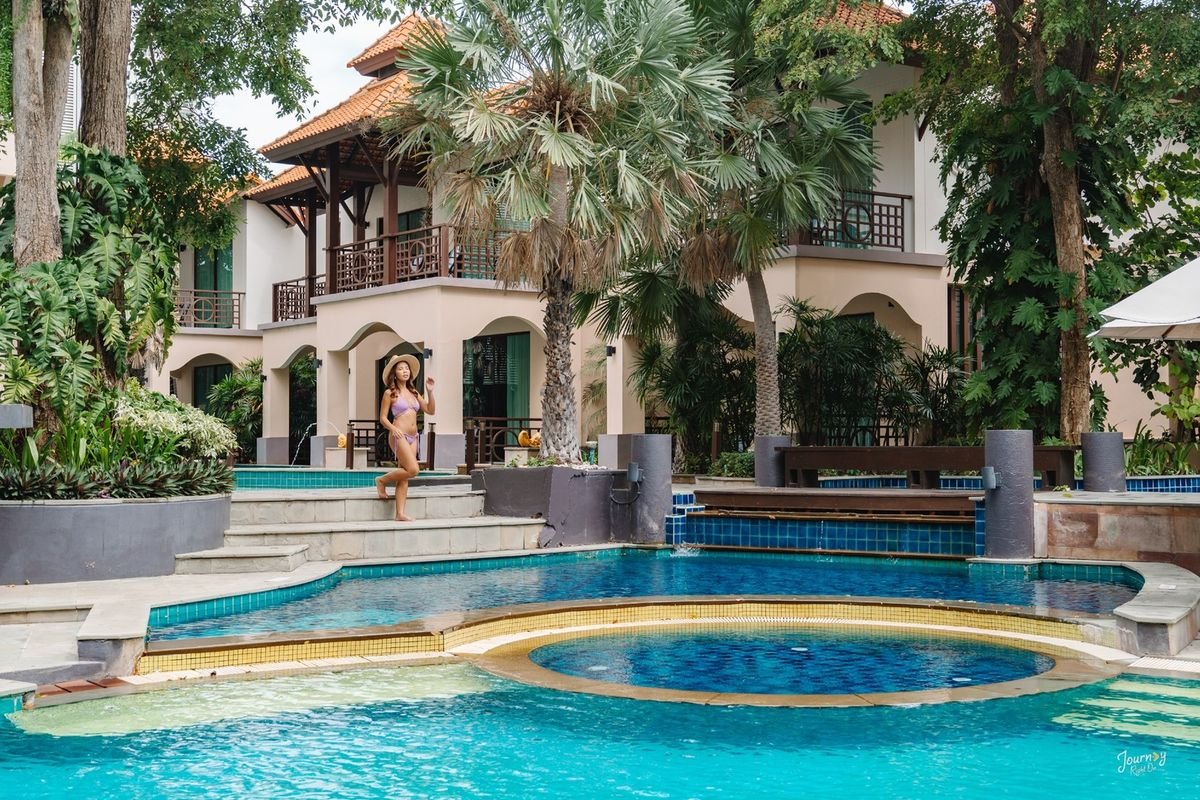 Long Beach Garden Hotel and Pavilions