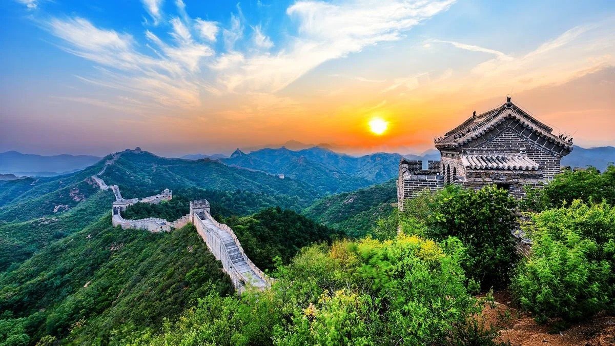 Kína körút Dubai stoppal – Ősi falak, modern csodák